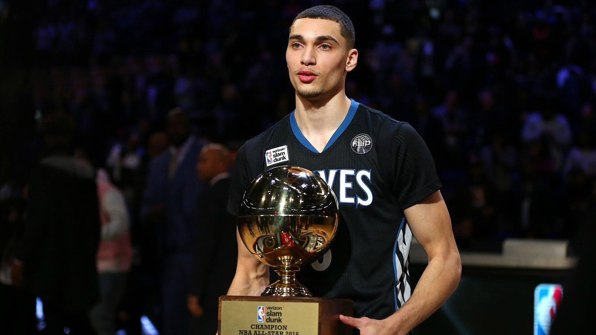 跨次元交锋,当内马尔的灵舞遭遇Doinb的运营,新规则下谁主沉浮?跨次元对决,内马尔的灵舞与Doinb的运营,新规则下谁主沉浮?